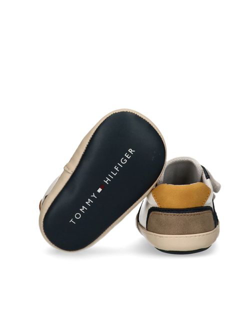 Sneakers, neonato, logate. TOMMY HILFIGER | T0B9 35211 1755Y913